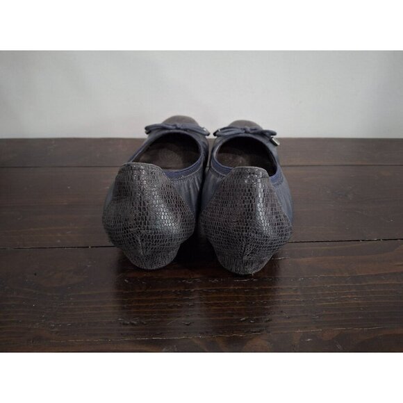 Ros Hommerson Tasha Navy Sheep Leather Heeled Ballet/Pre-owned, Sz. 8.5M EUC - Picture 6 of 9